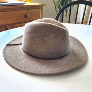 NWT Urban Outfitters wool hat